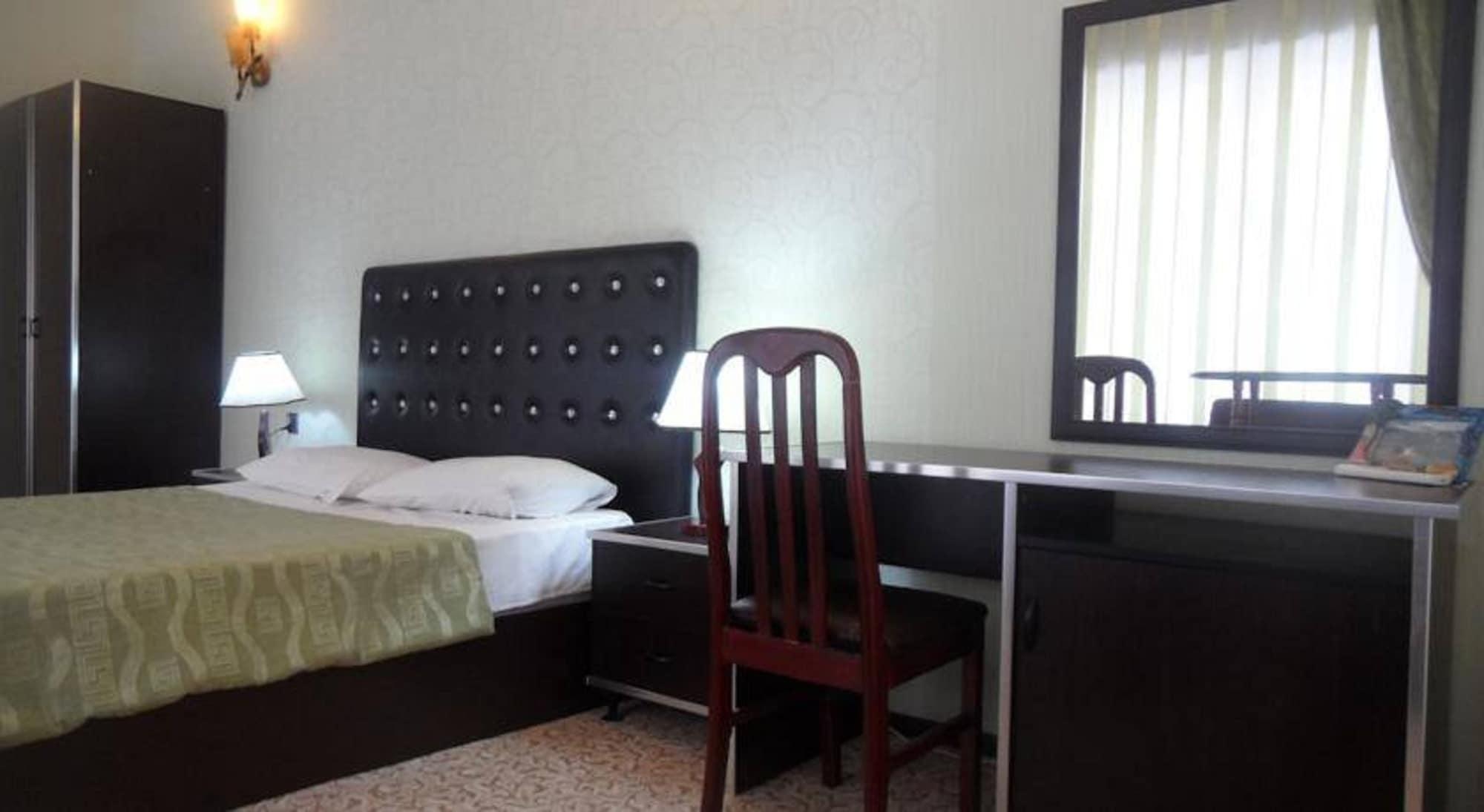 Avand Hotel Baku Bagian luar foto