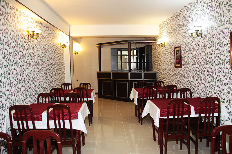 Avand Hotel Baku Bagian luar foto