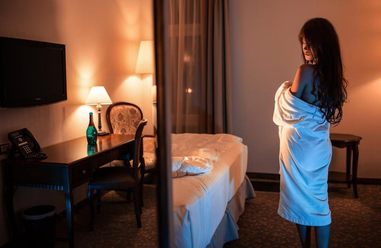 Avand Hotel Baku Bagian luar foto